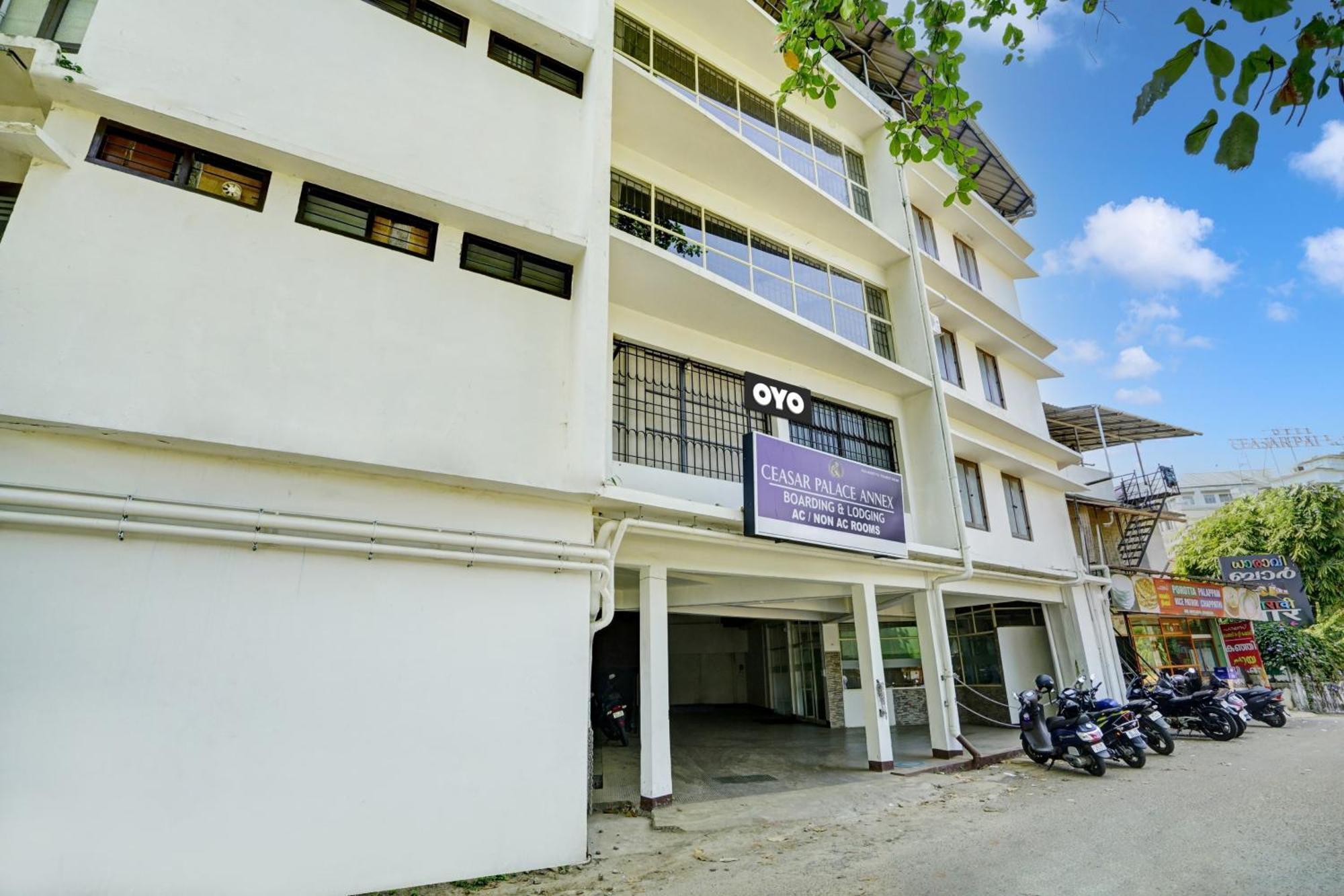 Super Hotel O Ceasar Palace Annex Thodupuzha Ngoại thất bức ảnh